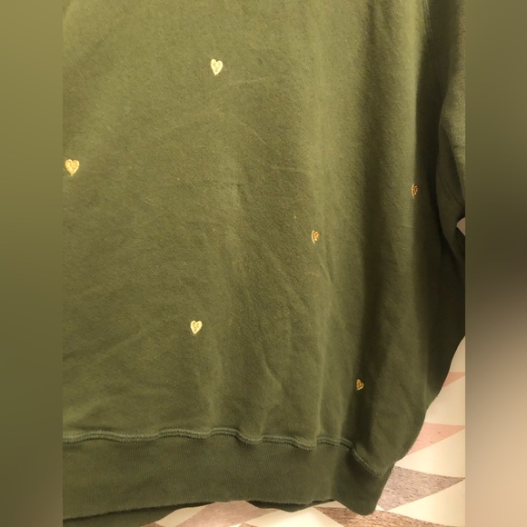 🤩 “THE GREAT” SIZE 3 GREEN SWEATSHIRT W/ EMBROIDERED ❤️’s! 🌟 - Picture 11 of 16